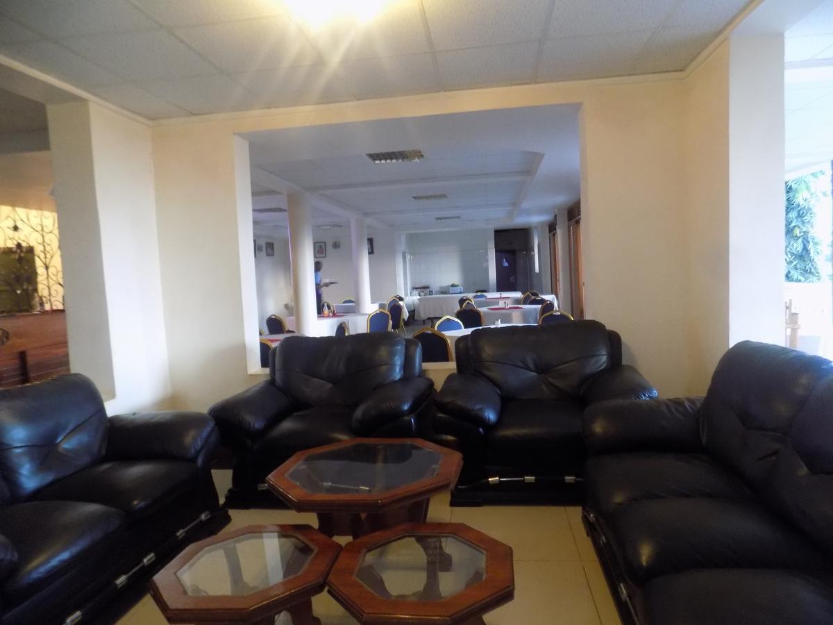 Kayegi Hotel Mbale Eksteriør billede