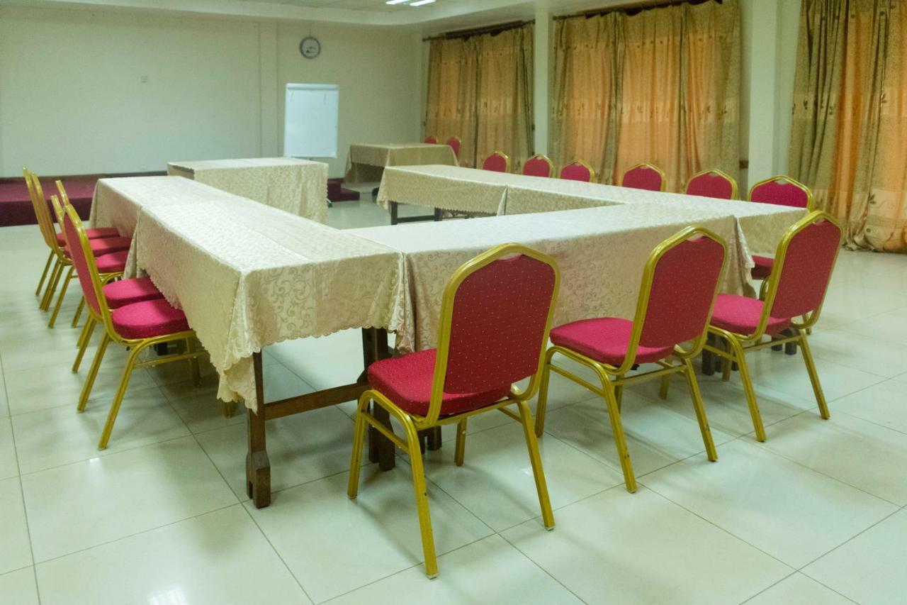 Kayegi Hotel Mbale Eksteriør billede
